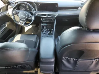2022 Kia K5 GT-Line z VIN 5XXG64J22NG093100, wystawiony jako Copart lot #56508604 z przebiegiem 87 815 mil mil oraz Szkoda całkowita • Salvage title. Historia ofert i sprzedaży dostępna na DreamBid. Obrazek 8.