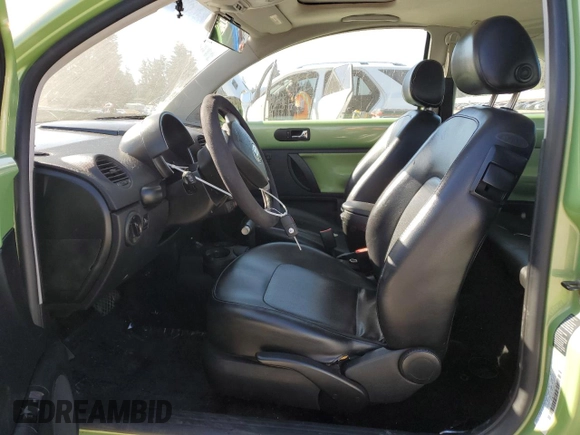 2003 Volkswagen New Beetle Coupe GLS with VIN 3VWCD21C23M406673, listed as a Copart auction lot 53209135 with 106,430 mi miles and Salvage Title. Bid and sale history available at carsss.com. Image 7.