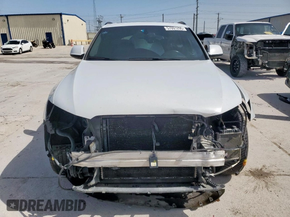 2016 Audi SQ5 Premium Plus with VIN WA1CCAFP0GA015076, listed as a Copart auction lot 57091295 with 136,573 mi miles and Salvage title. Bid and sale history available at DreamBid. Image 5.