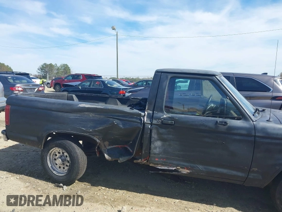 1992 Ford Ranger XLT z VIN 1FTCR10X3NUA73868, wystawiony jako IAAI lot #41836220 z przebiegiem 97 165 mil mil oraz . Historia ofert i sprzedaży dostępna na DreamBid. Obrazek 6.