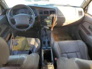 1998 Toyota 4Runner with VIN JT3GN87R3W0073539, listed as a Copart auction lot 46998405 with 304,711 mi miles and Clean Title. Bid and sale history available at carsss.com. Image 8.