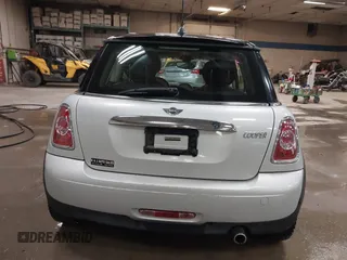 2013 MINI Hardtop with VIN WMWSU3C51DT374317, listed as a IAAI auction lot 41447518 with 142,943 mi miles and . Bid and sale history available at DreamBid. Image 17.
