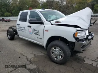 2020 Ram 2500 Tradesman with VIN 3C7WR4HJ0LG307787, listed as a Copart auction lot 80915224 with 109,554 mi miles and Salvage Title. Bid and sale history available at carsss.com. Image 4.