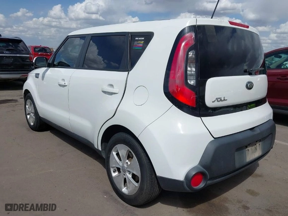 2015 Kia Soul with VIN KNDJN2A27F7794254, listed as a IAAI auction lot 41954512 with 104,544 mi miles. Bid and sale history available at carsss.com. Image 3.