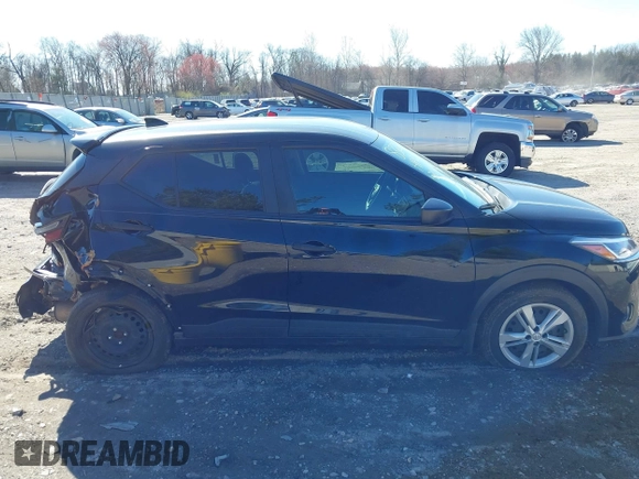 2022 Nissan Kicks S z VIN 3N1CP5BV6NL490892, wystawiony jako IAAI lot #41889420 z przebiegiem 61 608 mil mil oraz . Historia ofert i sprzedaży dostępna na DreamBid. Obrazek 13.