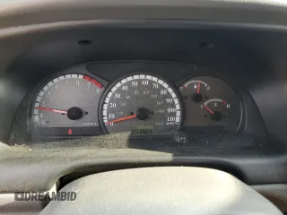2002 Suzuki XL7 Standard z VIN JS3TX92V324118918, wystawiony jako Copart lot #83589184 z przebiegiem 203 827 mil mil oraz Szkoda całkowita • Salvage title. Historia ofert i sprzedaży dostępna na DreamBid. Obrazek 9.