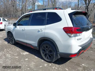2019 Subaru Forester Sport with VIN JF2SKAJC0KH426164, listed as a IAAI auction lot 41995569 with 101,336 mi miles. Bid and sale history available at carsss.com. Image 3.