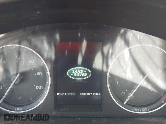2014 Land Rover LR2 z VIN SALFR2BG4EH403437, wystawiony jako IAAI lot #42356451 z przebiegiem 95 197 mil mil oraz . Historia ofert i sprzedaży dostępna na DreamBid. Obrazek 7.