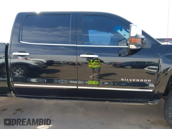 2016 Chevrolet Silverado 1500 LTZ with VIN 3GCUKSEJ5GG134114, listed as a IAAI auction lot 41939173 with 166,890 mi miles. Bid and sale history available at carsss.com. Image 13.