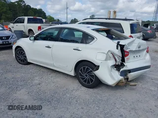 2016 Nissan Altima S z VIN 1N4AL3AP8GN327970, wystawiony jako IAAI lot #42433772 z przebiegiem 166 483 mil mil oraz . Historia ofert i sprzedaży dostępna na DreamBid. Obrazek 3.