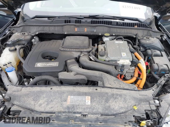 2020 Ford Fusion SE с VIN 3FA6P0LU4LR163314, выставлен на аукционе IAAI как лот 42351409 с пробегом 61 889 миль миль и . История ставок и продаж доступна на DreamBid. Изображение 10.