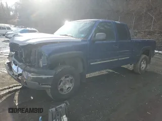 2004 Chevrolet Silverado 1500 Z71 with VIN 1GCEK19T84E102867, listed as a Copart auction lot 43846725 with 191,577 mi miles and Non Repairable. Bid and sale history available at carsss.com. Image 1.