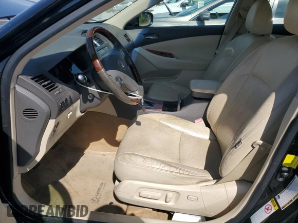 2012 Lexus ES 330 z VIN JTHBK1EG6C2491664, wystawiony jako Copart lot #55993345 z przebiegiem 141 375 mil mil oraz Szkoda całkowita • Salvage title. Historia ofert i sprzedaży dostępna na DreamBid. Obrazek 7.