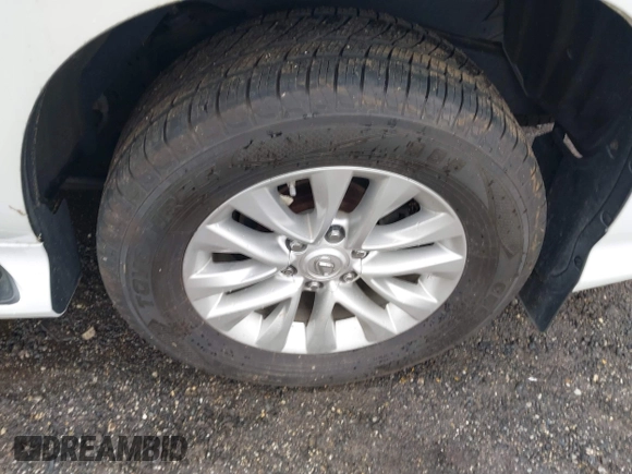 2015 Lexus GX 460 z VIN JTJBM7FX5F5107015, wystawiony jako IAAI lot #42200356 z przebiegiem 261 495 mil mil oraz . Historia ofert i sprzedaży dostępna na DreamBid. Obrazek 12.