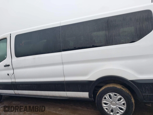 2024 Ford Transit Passenger XL с VIN 1FBAX2YG9RKA12439, выставлен на аукционе IAAI как лот 41673862 с пробегом Не указан миль и . История ставок и продаж доступна на DreamBid. Изображение 14.