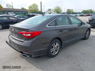 2015 Hyundai Sonata 2.4L SE with VIN 5NPE24AF8FH185663, listed as a IAAI auction lot 42029560 with 93,342 mi miles. Bid and sale history available at carsss.com. Image 4.