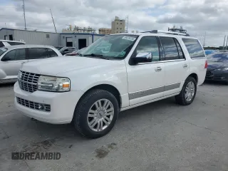 2011 Lincoln Navigator z VIN 5LMJJ2H53BEJ00878, wystawiony jako Copart lot #56876255 z przebiegiem 201 924 mil mil oraz Szkoda całkowita • Salvage title. Historia ofert i sprzedaży dostępna na DreamBid. Obrazek 1.