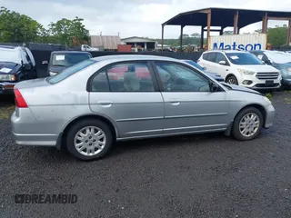 2005 Honda Civic LX with VIN 2HGES16545H568037, listed as a IAAI auction lot 41785307 with 170,913 mi miles and . Bid and sale history available at DreamBid. Image 13.