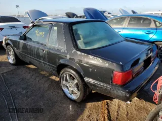 1993 Ford Mustang with VIN 1FACP40E5PF134317, listed as a Copart auction lot 77322724 with 96,493 mi miles and Non repairable. Bid and sale history available at DreamBid. Image 2.
