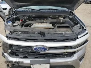 2023 Ford Expedition Max XLT with VIN 1FMJK1J88PEA16822, listed as a Copart auction lot 49968015 with 70,176 mi miles and Non Repairable. Bid and sale history available at DreamBid. Image 12.