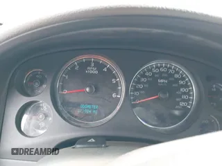 2007 GMC Sierra 1500 SLE1 z VIN 2GTEC13J971571282, wystawiony jako IAAI lot #41980128 z przebiegiem 221 024 mil mil oraz . Historia ofert i sprzedaży dostępna na DreamBid. Obrazek 7.
