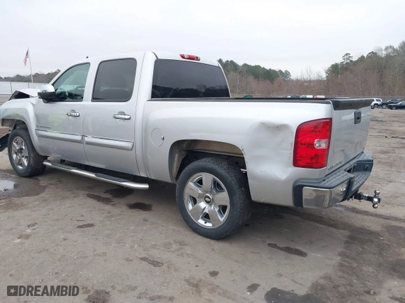 2012 Chevrolet Silverado 1500 LT with VIN 3GCPCSE00CG193437, listed as a IAAI auction lot 41187848 with 227,141 mi miles. Bid and sale history available at carsss.com. Image 3.