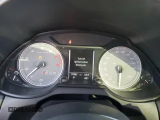 2015 Audi SQ5 Premium Plus with VIN WA1CGAFP0FA108036, listed as a Copart auction lot 52598845 with 177,987 mi miles and Clean Title. Bid and sale history available at carsss.com. Image 9.