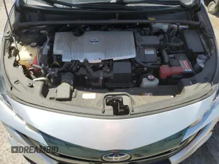 2017 Toyota Prius Plus z VIN JTDKARFP3H3017836, wystawiony jako Copart lot #57613355 z przebiegiem 64 958 mil mil oraz Szkoda całkowita • Salvage title. Historia ofert i sprzedaży dostępna na DreamBid. Obrazek 11.