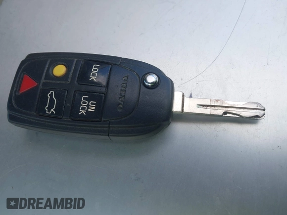 2005 Volvo XC90 с VIN YV1CZ592251167427, выставлен на аукционе IAAI как лот 41794461 с пробегом 128 654 миль миль и . История ставок и продаж доступна на DreamBid. Изображение 11.