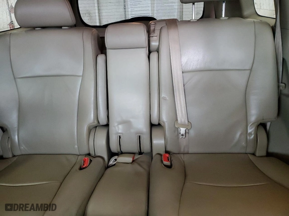 2011 Toyota Highlander with VIN 5TDZK3EH3BS039005, listed as a Copart auction lot 49630925 with 213,065 mi miles and Salvage Title. Bid and sale history available at carsss.com. Image 10.