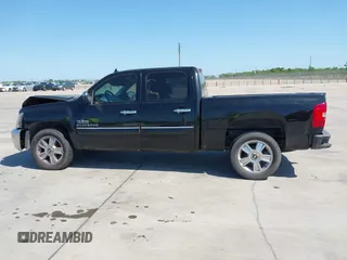 2010 Chevrolet Silverado 1500 LT with VIN 3GCRCSE08AG108110, listed as a IAAI auction lot 42011464 with 177,771 mi miles and . Bid and sale history available at DreamBid. Image 14.