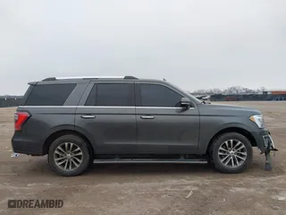 2018 Ford Expedition Limited with VIN 1FMJU1KT4JEA48574, listed as a IAAI auction lot 41588696 with 182,845 mi miles. Bid and sale history available at carsss.com. Image 13.