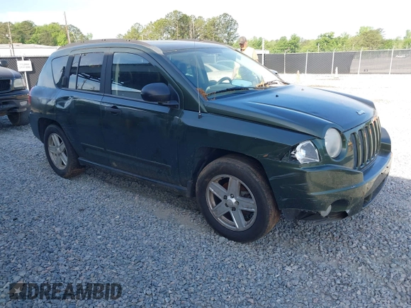 2008 Jeep Compass Sport with VIN 1J8FF47W88D722792, listed as a IAAI auction lot 42089007 with 140,897 mi miles and . Bid and sale history available at carsss.com. Image 1.