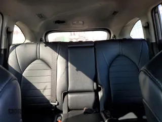 2023 Toyota Highlander L z VIN 5TDKDRAH5PS518845, wystawiony jako Copart lot #42203195 z przebiegiem 31 134 mil mil oraz Szkoda całkowita • Salvage title. Historia ofert i sprzedaży dostępna na DreamBid. Obrazek 10.