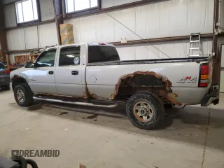 2005 GMC Sierra 3500 DRW SL z VIN 1GTHK33225F889643, wystawiony jako Copart lot #80901154 z przebiegiem Nie podano mil oraz Szkody całkowita. Historia ofert i sprzedaży dostępna na DreamBid. Obrazek 2.