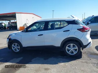 2024 Nissan Kicks S with VIN 3N1CP5BV1RL574737, listed as a IAAI auction lot 41598385 with 4,649 mi miles and . Bid and sale history available at carsss.com. Image 14.