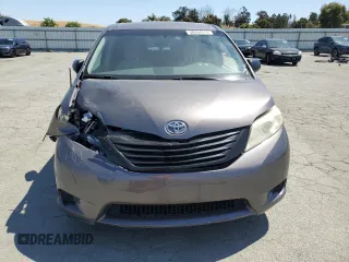 2012 Toyota Sienna с VIN 5TDZK3DC0CS190388, выставлен на аукционе Copart как лот 58564315 с пробегом 256 936 миль миль и Списание • Salvage title. История ставок и продаж доступна на DreamBid. Изображение 5.