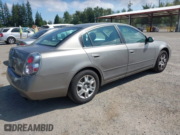 2005 Nissan Altima S with VIN 1N4AL11D75C372806, listed as a IAAI auction lot 42731445 with 158,925 mi miles and . Bid and sale history available at DreamBid. Image 4.