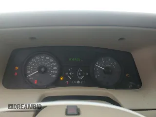 2006 Mercury Grand Marquis GS z VIN 2MEFM74W76X612565, wystawiony jako Copart lot #57940505 z przebiegiem 87 690 mil mil oraz Tytuł czysty. Historia ofert i sprzedaży dostępna na DreamBid. Obrazek 9.