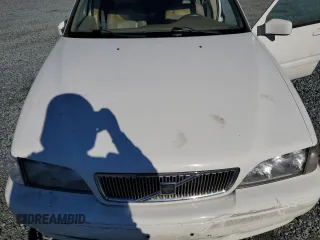 1998 Volvo S70 z VIN YV1LS5538W1465730, wystawiony jako Copart lot #84165414 z przebiegiem 182 073 mil mil oraz Szkody całkowita. Historia ofert i sprzedaży dostępna na DreamBid. Obrazek 12.