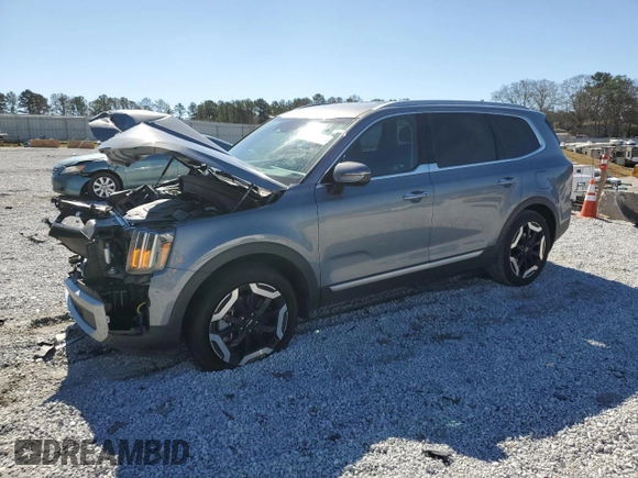 2024 Kia Telluride S with VIN 5XYP64GC1RG471070, listed as a Copart auction lot 46787945 with 16,781 mi miles and Salvage Title. Bid and sale history available at carsss.com. Image 1.