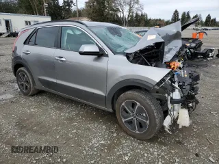 2024 Kia Niro LX with VIN KNDCP3LE8R5137124, listed as a Copart auction lot 49130575 with 0 mi miles and Salvage Title. Bid and sale history available at carsss.com. Image 4.