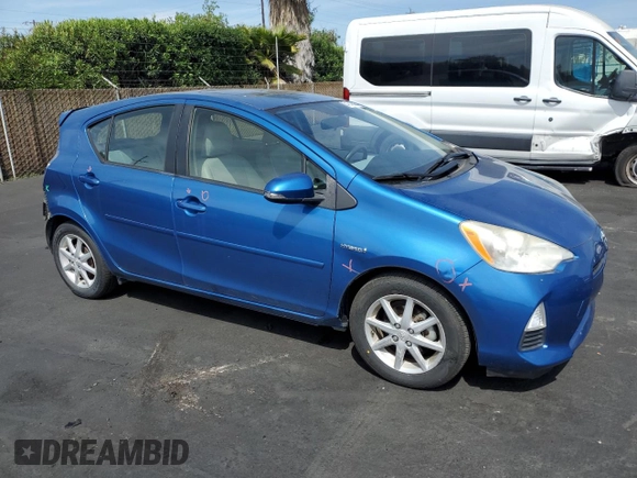 2012 Toyota Prius One with VIN JTDKDTB35C1017994, listed as a Copart auction lot 54248625 with 82,764 mi miles and Salvage Title. Bid and sale history available at DreamBid. Image 4.