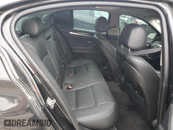 2014 BMW 5 Series 535i xDrive z VIN WBA5B3C50ED535366, wystawiony jako Copart lot #60574115 z przebiegiem 169 808 mil mil oraz Czysty tytuł • Clean title. Historia ofert i sprzedaży dostępna na DreamBid. Obrazek 10.