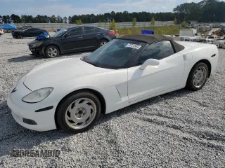 2007 Chevrolet Corvette z VIN 1G1YY36U375114586, wystawiony jako Copart lot #72721504 z przebiegiem 101 409 mil mil oraz Szkoda całkowita • Salvage title. Historia ofert i sprzedaży dostępna na DreamBid. Obrazek 1.
