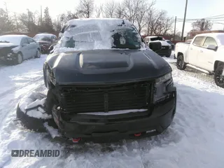 2020 Chevrolet Silverado 1500 LT Trail Boss with VIN 1GCPYFED9LZ147231, listed as a IAAI auction lot 41575194 with 90,371 mi miles. Bid and sale history available at carsss.com. Image 11.