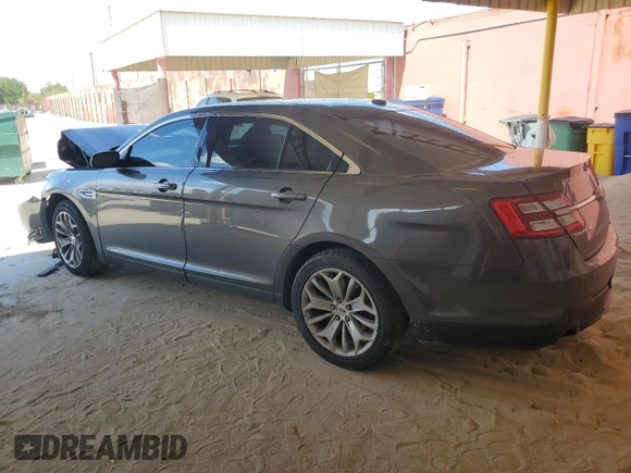 2018 Ford Taurus Limited z VIN 1FAHP2F87JG102207, wystawiony jako Copart lot #55647675 z przebiegiem 122 527 mil mil oraz Szkoda całkowita • Salvage title. Historia ofert i sprzedaży dostępna na DreamBid. Obrazek 2.