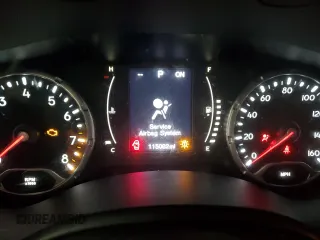 2016 Jeep Renegade Latitude with VIN ZACCJBBT7GPC57884, listed as a Copart auction lot 45362775 with 115,002 mi miles and Salvage Title. Bid and sale history available at carsss.com. Image 9.