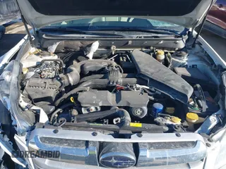 2014 Subaru Outback 2.5i with VIN 4S4BRBAC7E3271755, listed as a IAAI auction lot 41422901 with 139,510 mi miles. Bid and sale history available at carsss.com. Image 10.