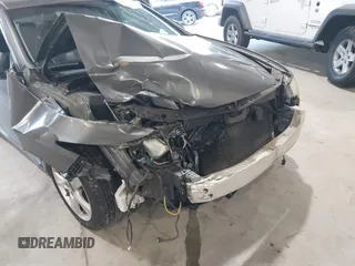 2010 Acura TSX с VIN JH4CU2F69AC042271, выставлен на аукционе IAAI как лот 42570618 с пробегом 182 325 миль миль и . История ставок и продаж доступна на DreamBid. Изображение 6.